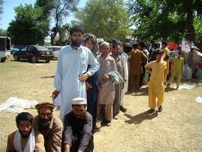 Give emergency health care and relief to Pakistan