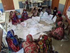 Coastal women are making bags