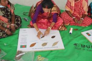 Mangrove leaf wall mat