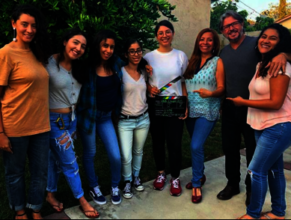 Una Chanza Cast & Crew