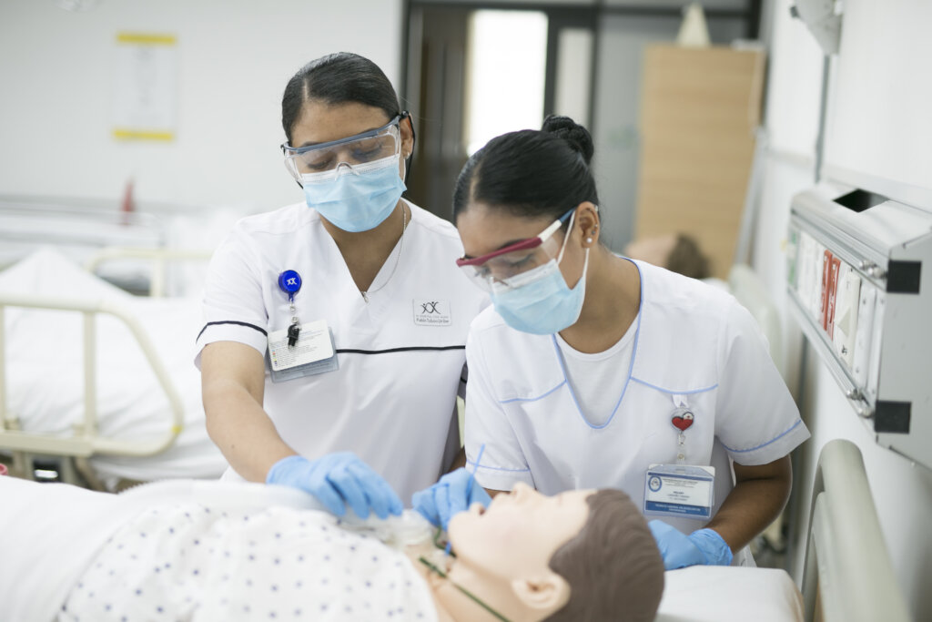 Students during a simulation practice