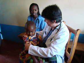 Volunteer work in Kisesini clinic