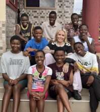 9 students off to university