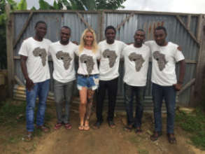 Anja, her Husband David and some workers