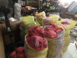 Providing food packs