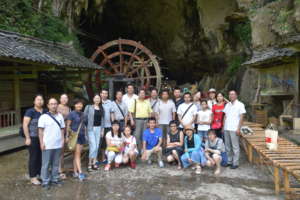 Visiting a papermaking site since Tang Dynasty