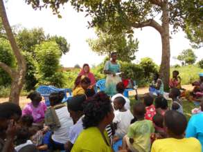 Financial skills workshop for community mothers
