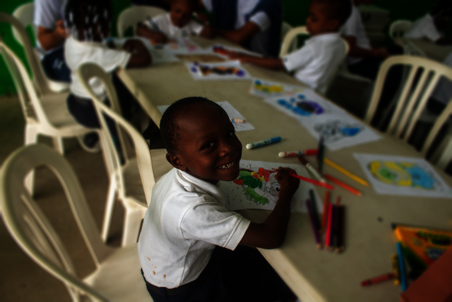 Offer Hope for 300 Youth in the Dominican Republic