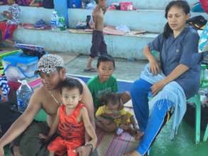 Staying in evacuation center