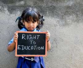 Give Education Materials To School Child in India