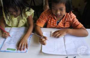 Homework Time at GRACE Family Resource Center