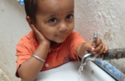 Support and educate 400 slum children in Bangalore