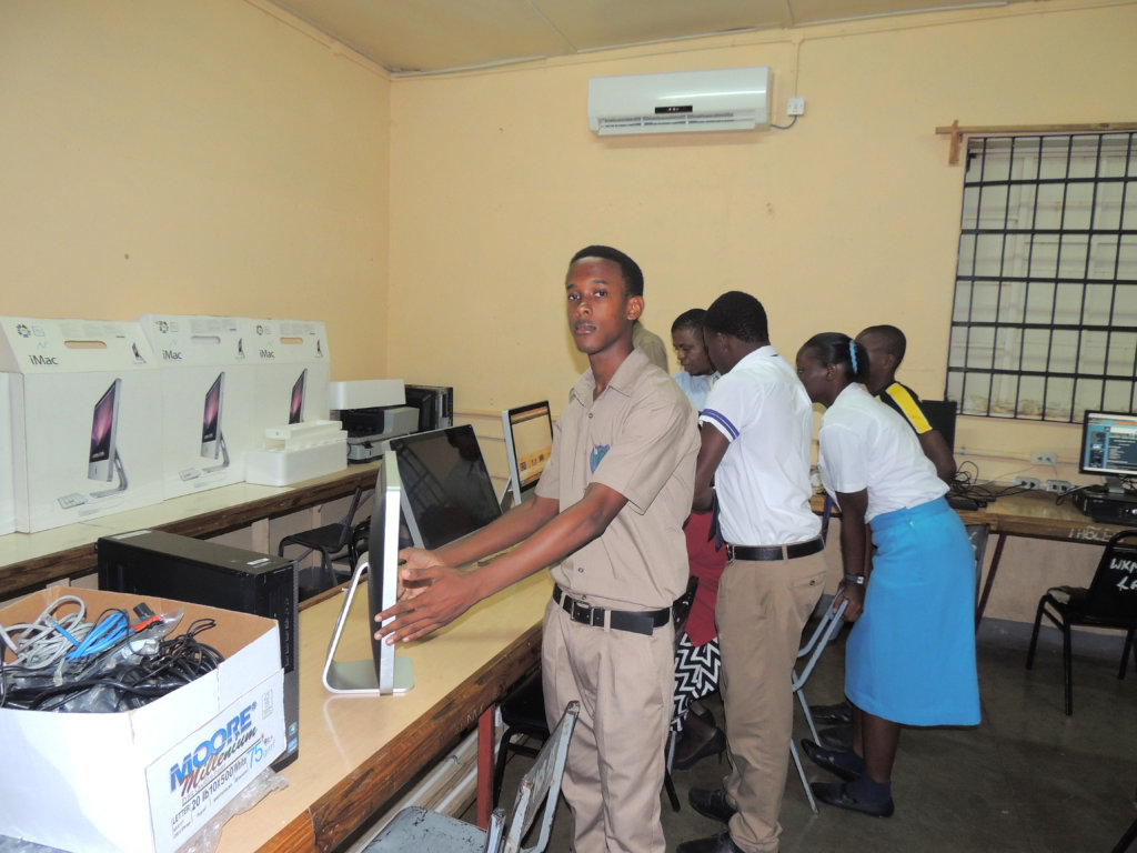 Technology for 200 Schools in Developing Countries