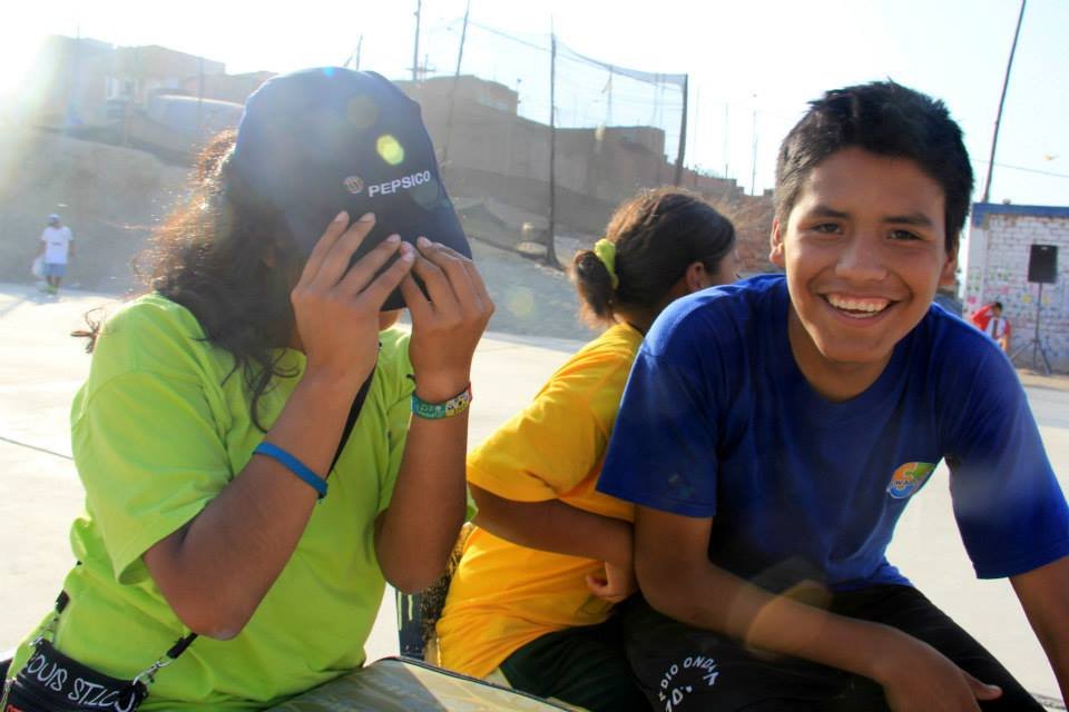 Empower 100 young leaders from Manchay, Peru