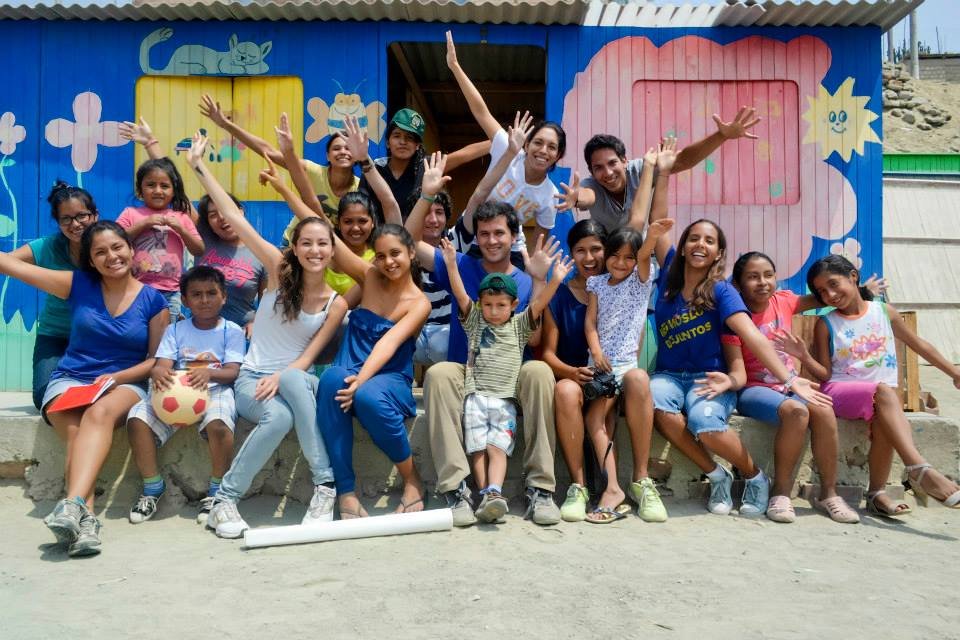 Empower 100 young leaders from Manchay, Peru