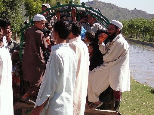Provide Relief to 500 Displaced Families