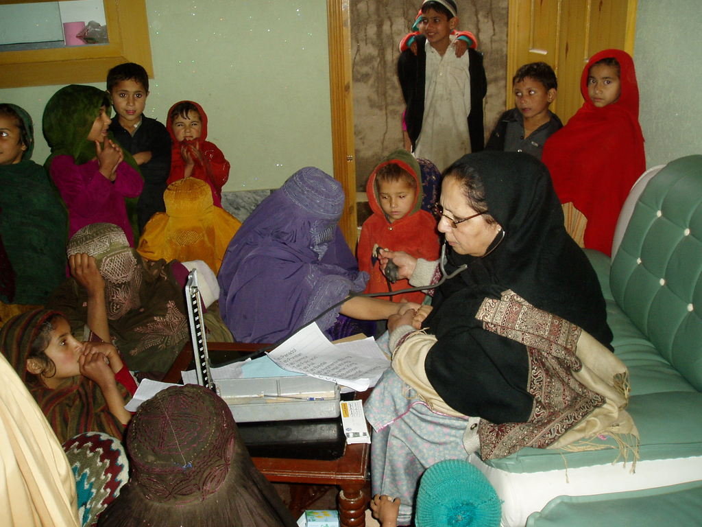 Provide Hygiene Kits to Displaced Pregnant Women