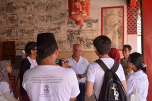 Listening to the Chinese temple storyteller.