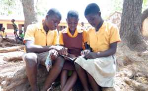 Limaantol (boy), Nayidin (Middle) & Magnatiba read