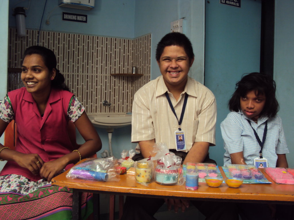 Rehabilitate 250 disabled children in India