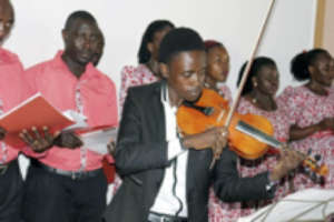 Davis playing with the choir
