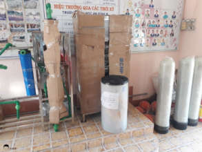 Water System installation in An Binh school
