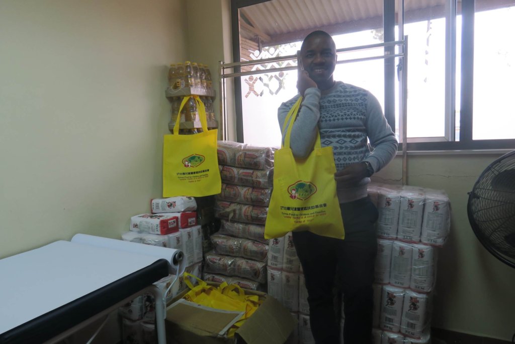 Food for HIV-Infected Swazi Children