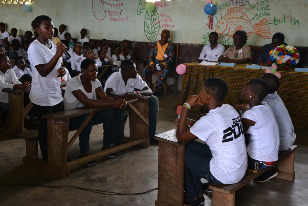 Build 100 Young Change Makers in Cameroon