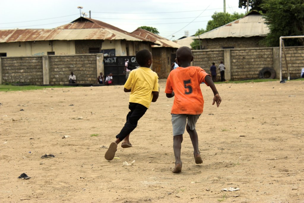 Support 500 Children Access Our Drop In Centre