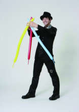 World Champion Balloon Artist - Syan