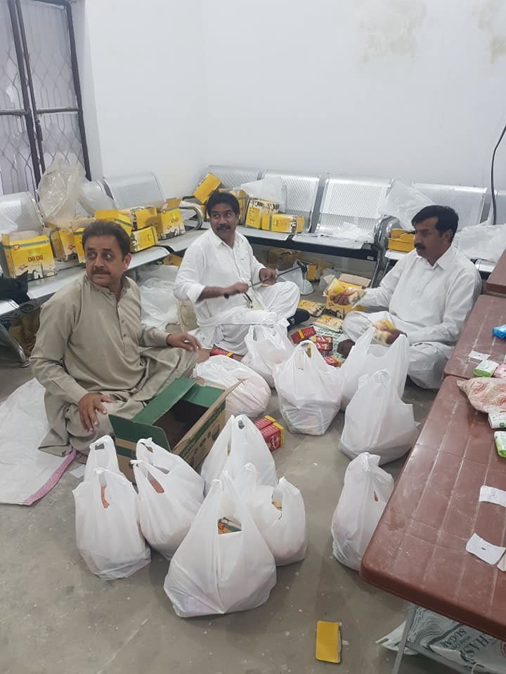 Food bags are prepared in the store