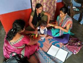 Teachers training mothers!