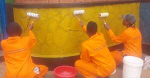 Using the paint rollers