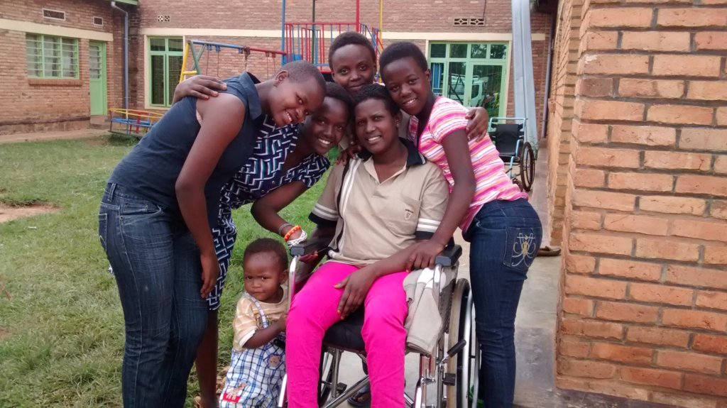 Support street girls and teen/pre-teen mothers.