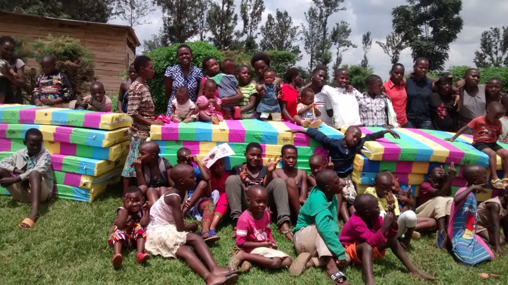 Support street girls and teen/pre-teen mothers.