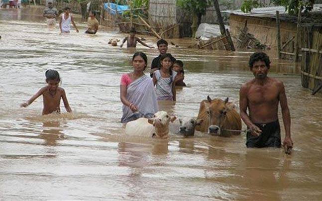 Emergency appeal flood affected children in Pak