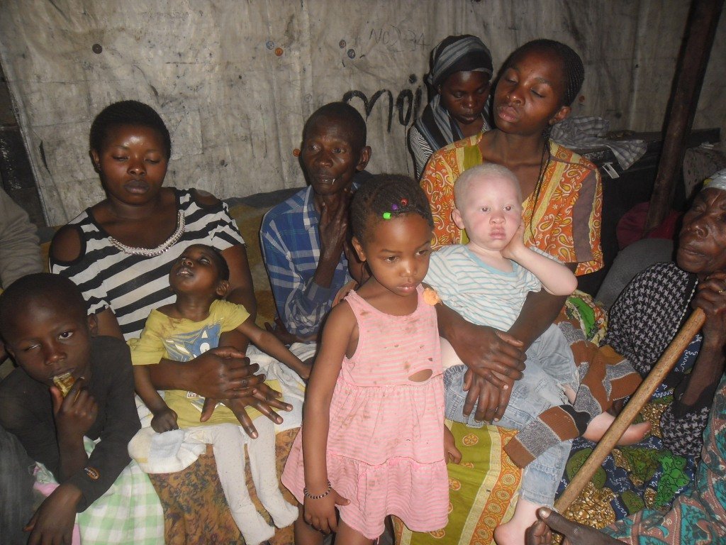 Help to provide humanitarian assistance to IDPS