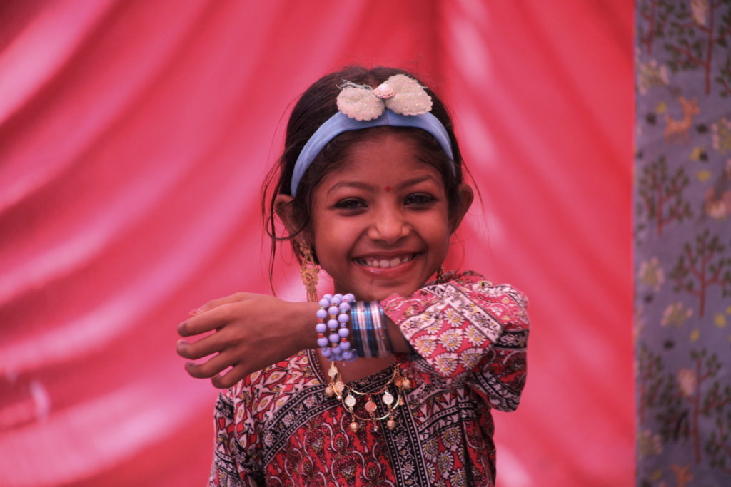 rehabilitate & Rescue 300 street children-pakistan