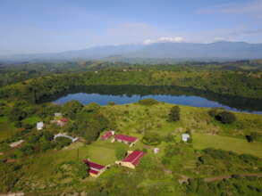 Sadhguru School, Lake Nyinambuga, Rwenzori Mnts