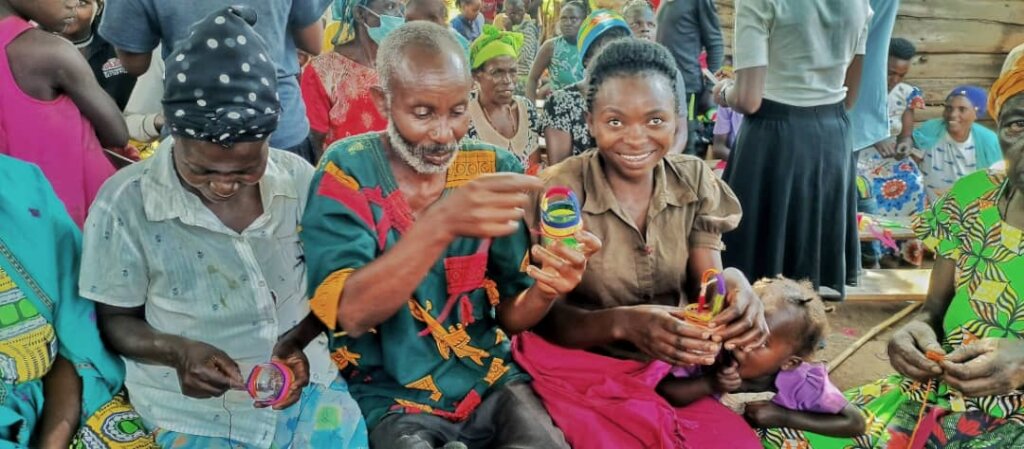 Kyakatama Village recycling workshop led by Yr7