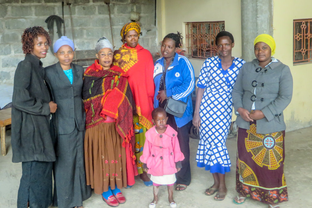 'New Start' Cafe for 10 Refugee Women