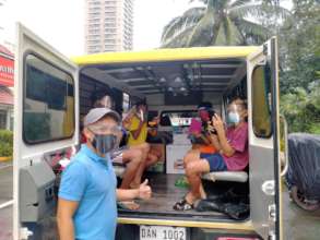 Street kids from airport area in Manila using KMCL
