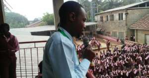 ISERH ED addressing students of Reality High Schl