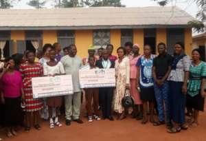 Beneficiaries and Staff of Ogedengbe High School