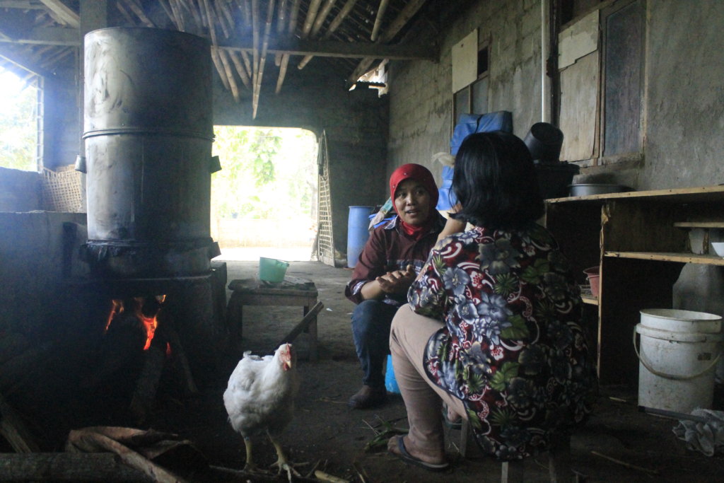 Support 6 Women's Crisis Centers in Indonesia