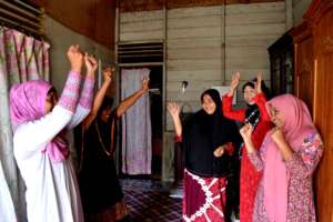 Support 6 Women's Crisis Centers in Indonesia