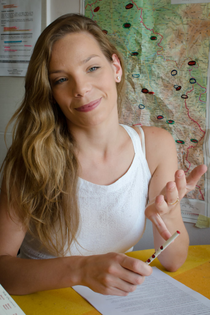 Education of new activists in the Center for girls