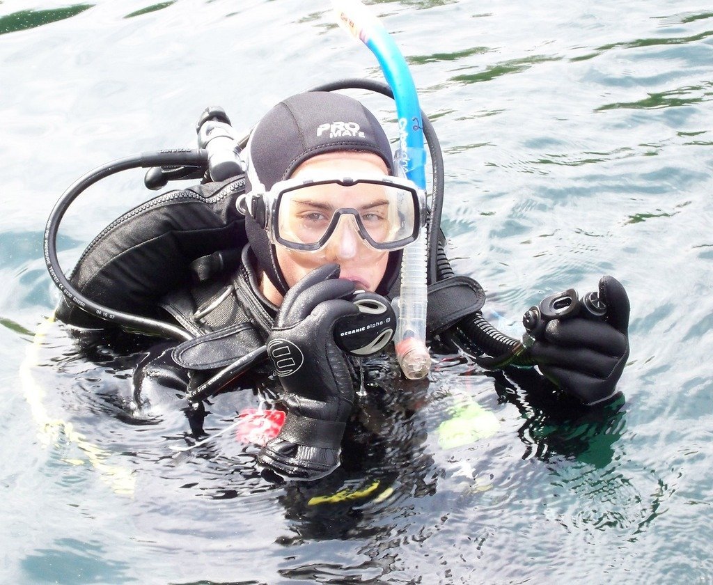 Mentoring At-Risk Youth Through Scuba Diving
