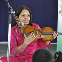 Music for 300 underprivileged Indian children