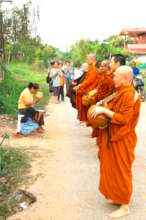 Students Participate in an Alms Round